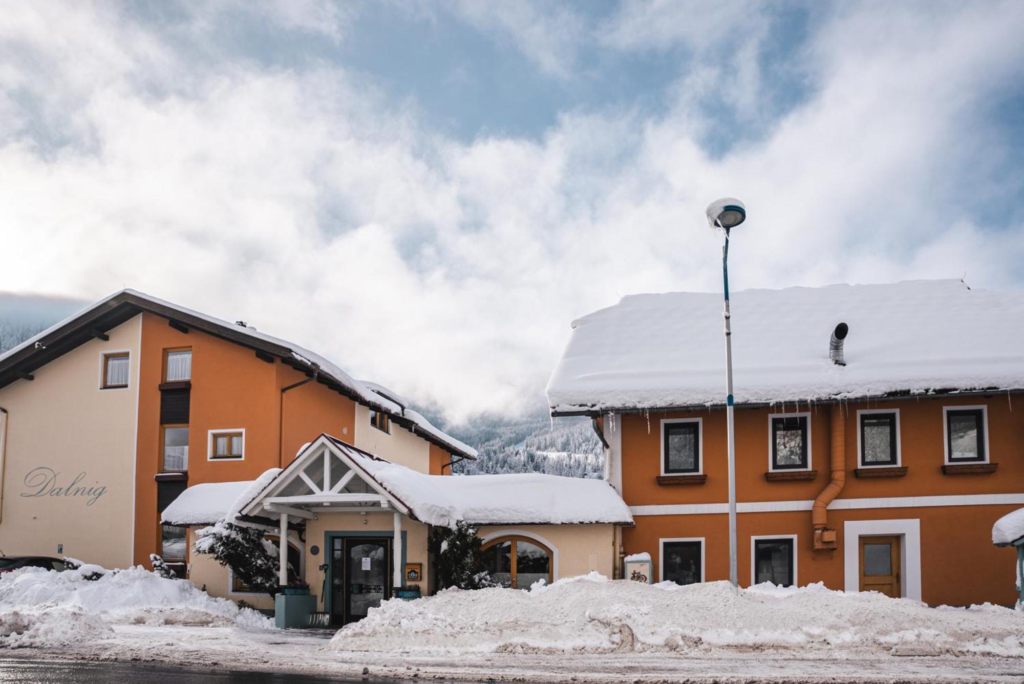 Hotel Guesthouse Dalnig バド クラインキルヒハイム エクステリア 写真